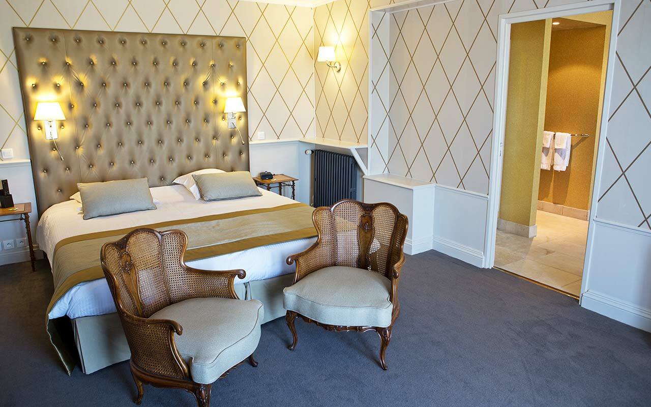 Ermitage De Corton - Teritoria Hotel